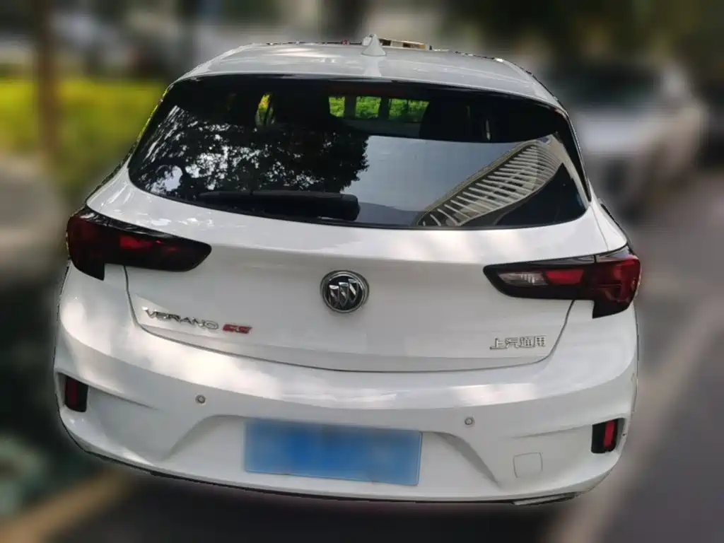 Buick Verano — миниатюра 8