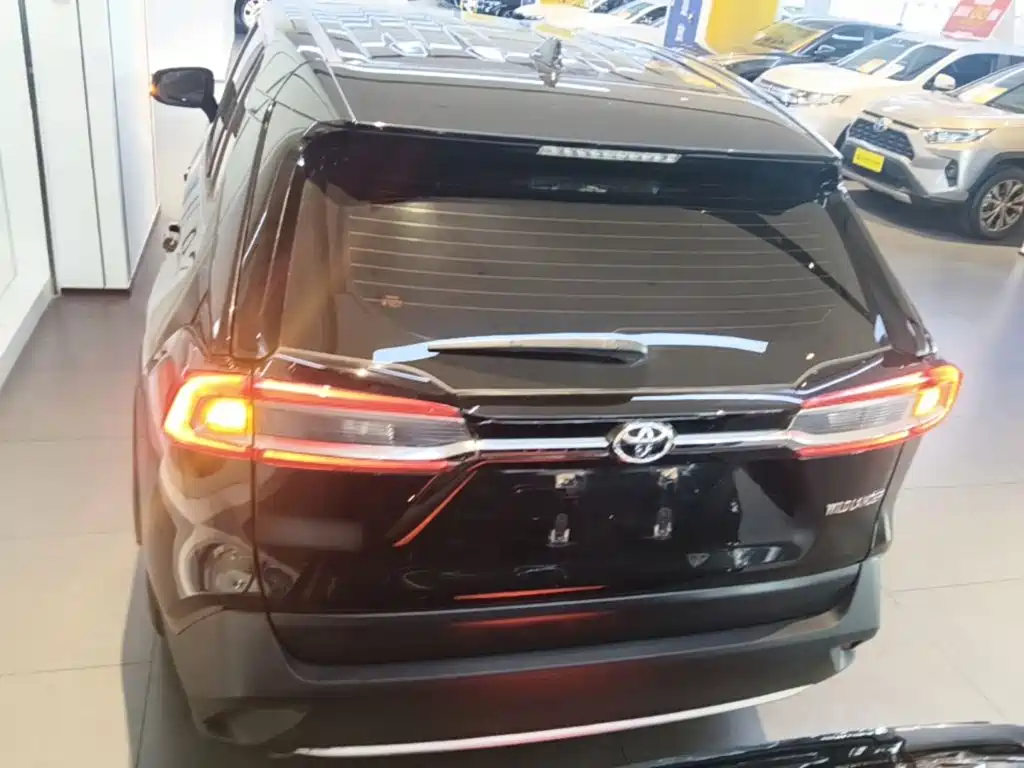 Toyota Wildlander — миниатюра 6