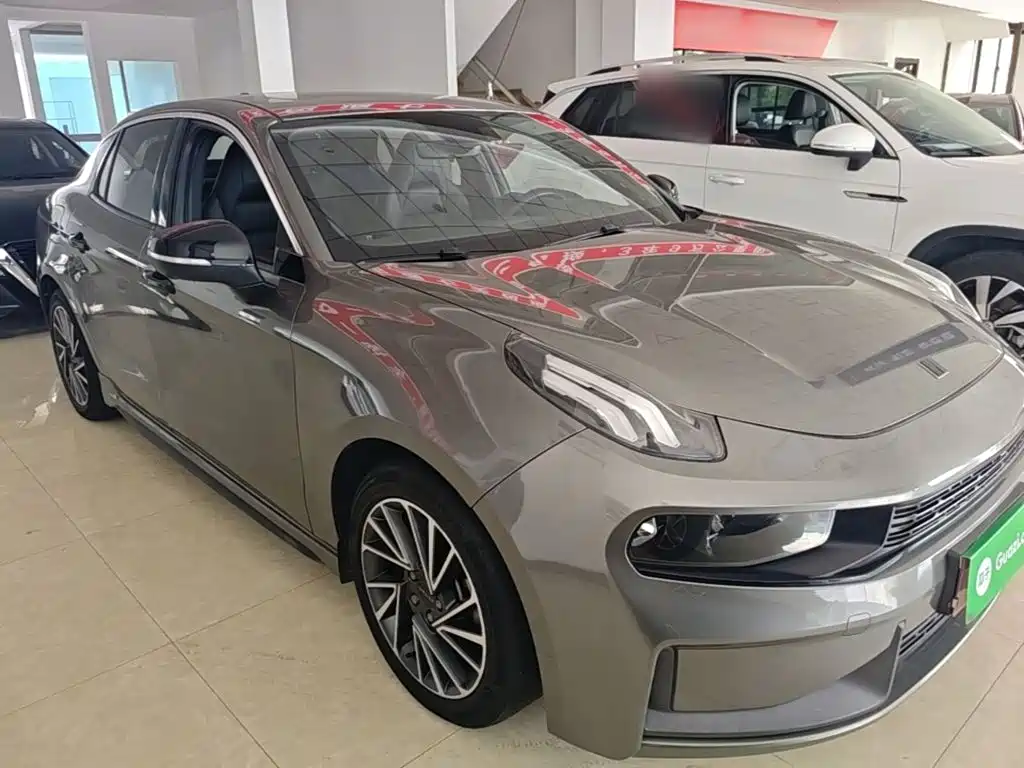 Lynk & Co 03 — миниатюра 4