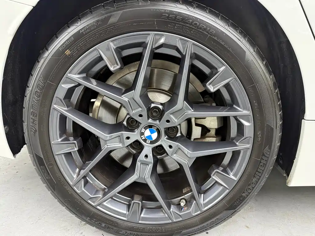 BMW 3 Series — миниатюра 12