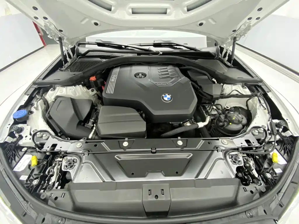 BMW 3 Series — миниатюра 12