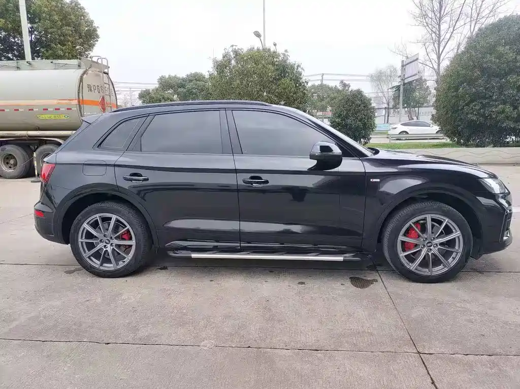 Audi Q5L — миниатюра 4