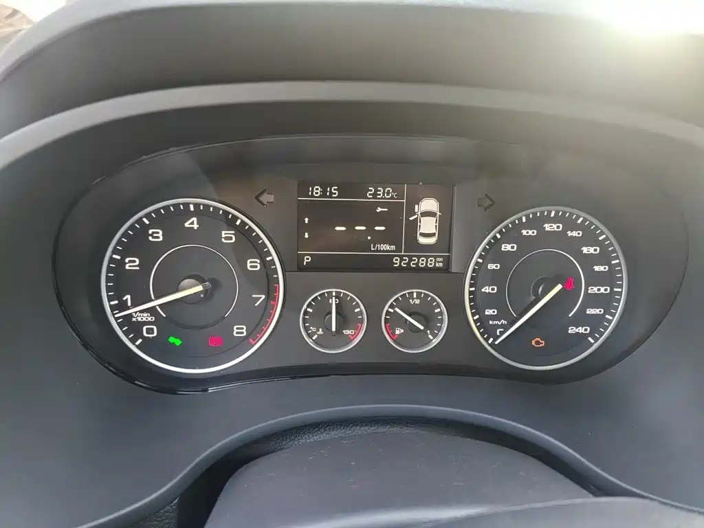 Borgward BX5 — миниатюра 7