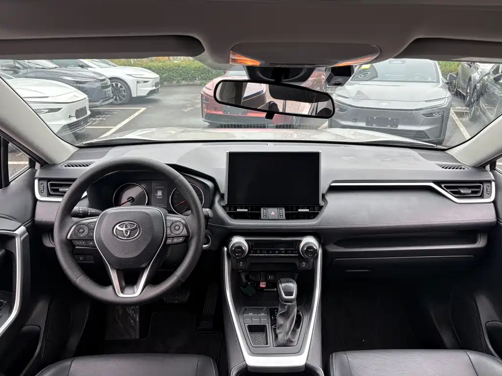 Toyota Wildlander 2022 2.0L CVT Luxury PLUS