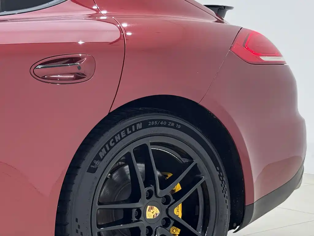 Porsche Panamera — миниатюра 15