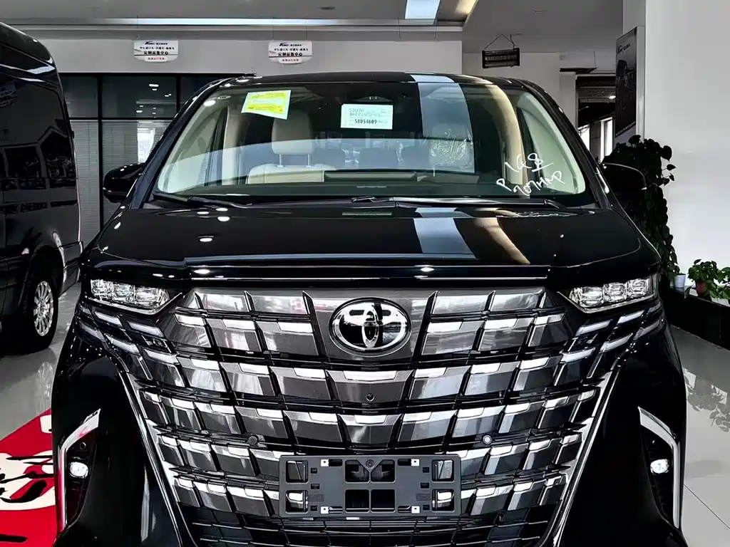 Toyota Alphard 0