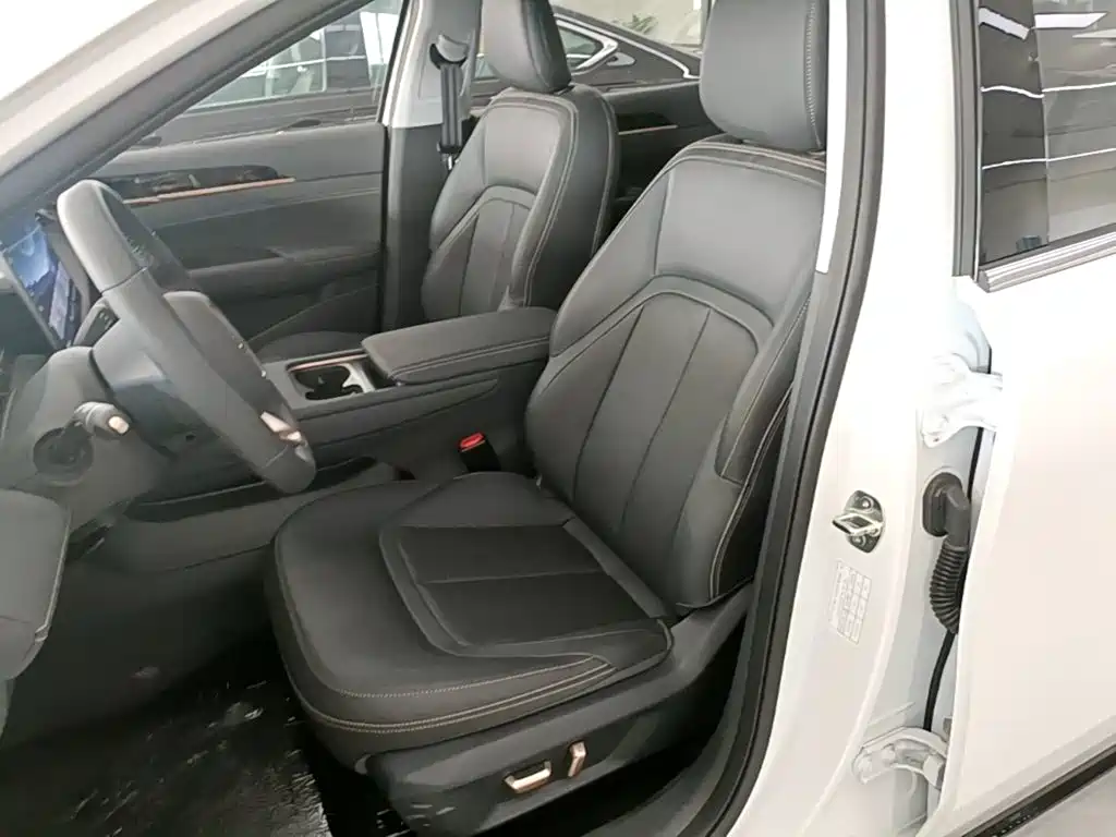 Wuling Xingguang — миниатюра 15
