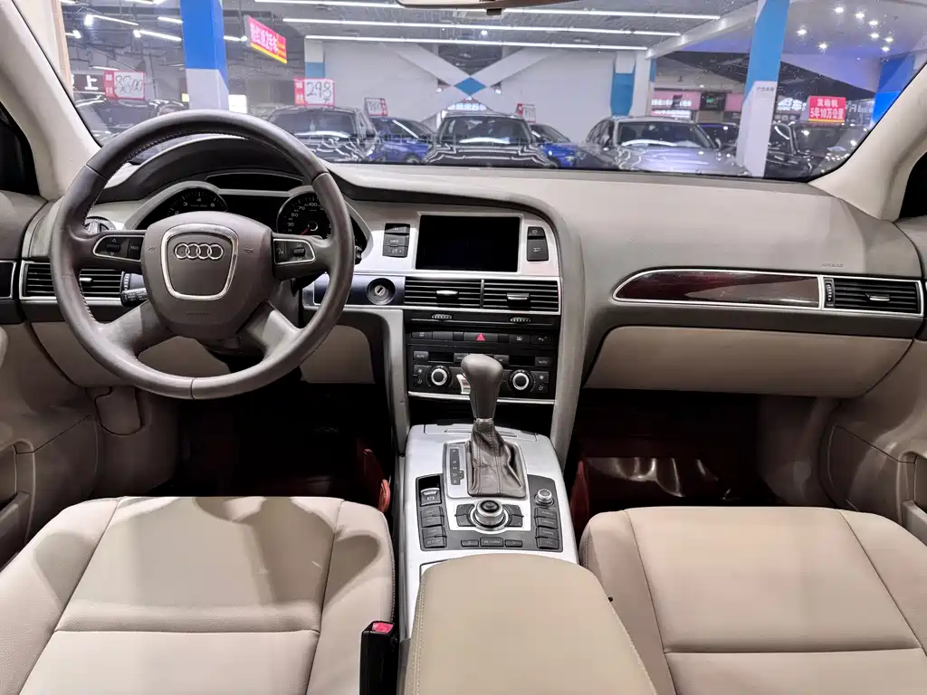 Audi A6L 2011 2.0 TFSI AT Comfort