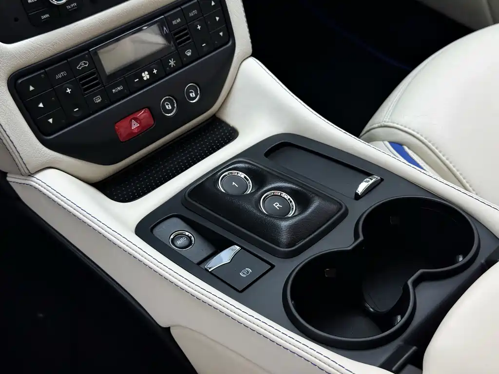 Maserati GranTurismo — миниатюра 23