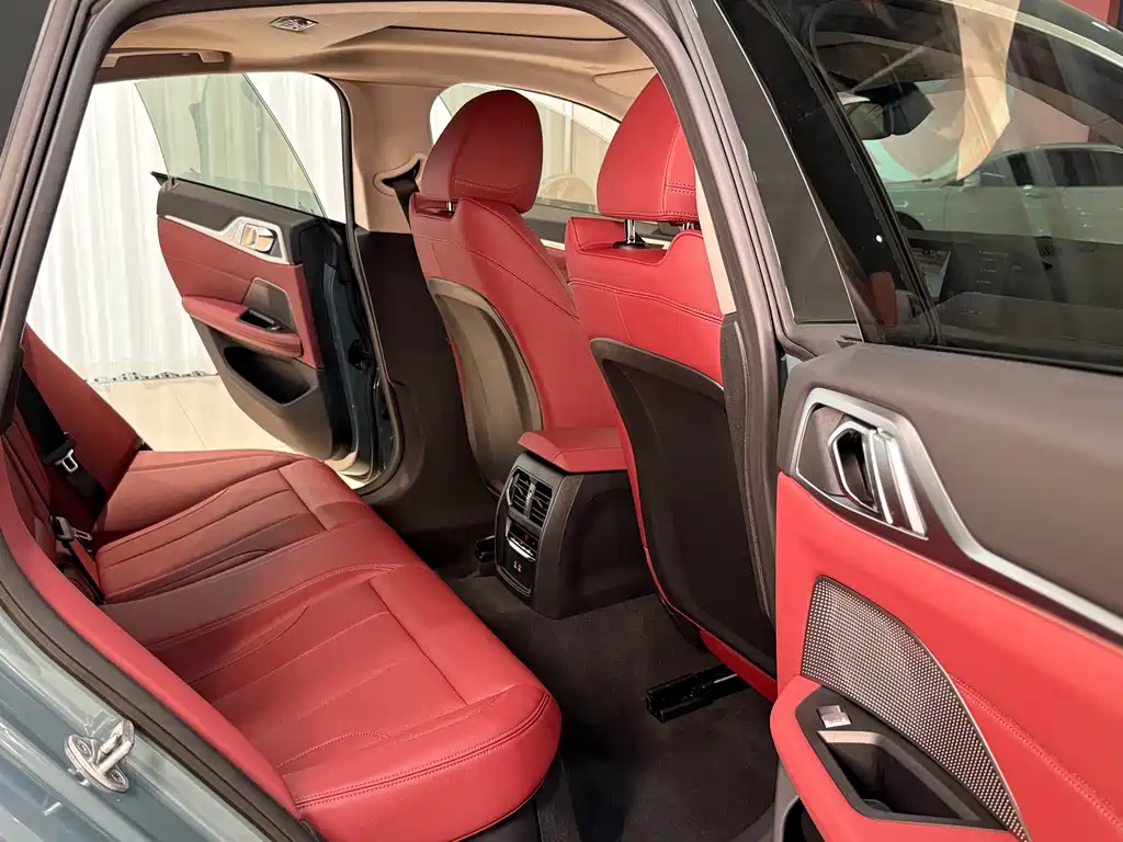 BMW 4 Series — миниатюра 25