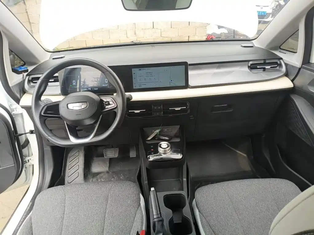 Geely E Firefly E 2024 301km