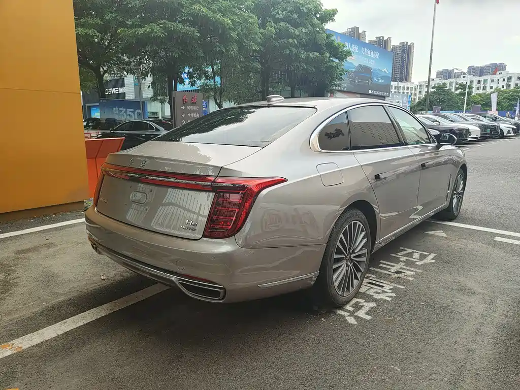 Hongqi H9 2020 2.0T