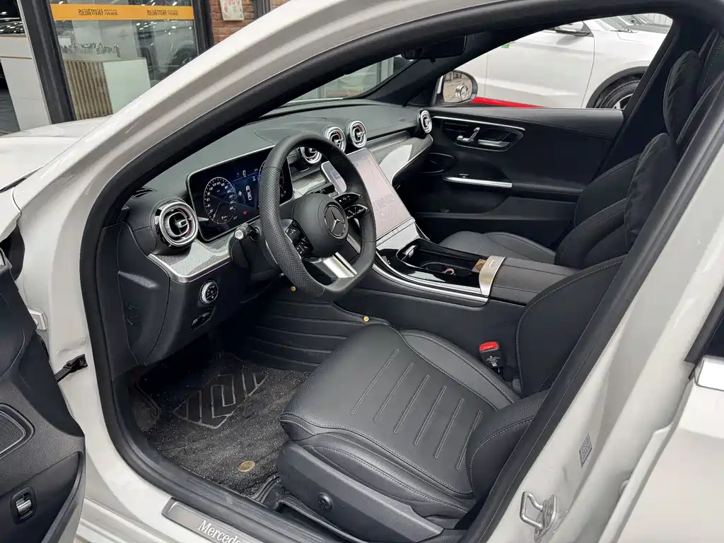 Mercedes-Benz C-Class C 2025 C 260 L Sport