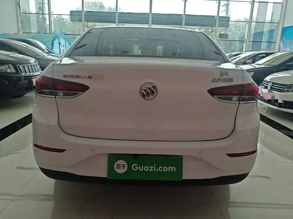 Buick Excelle — миниатюра 6