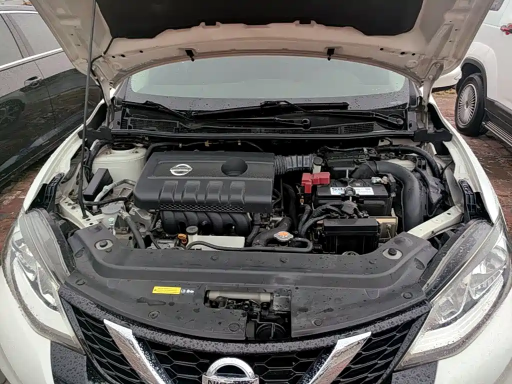 Nissan Tiida — миниатюра 20