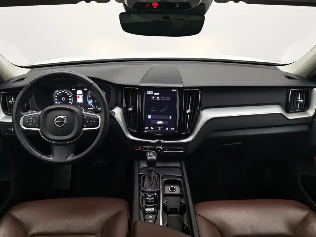 Volvo XC60 — миниатюра 5