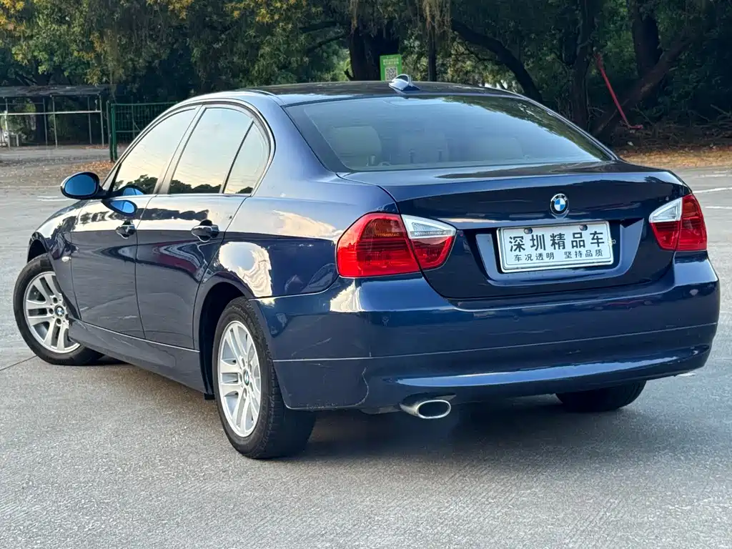 BMW 3 Series — миниатюра 3