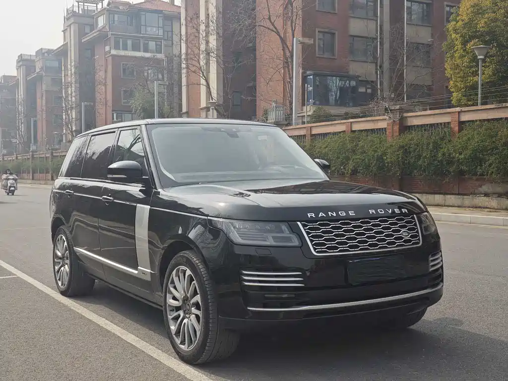 Land Rover Range Rover 2020 3.0 L6 Long Wheelbase