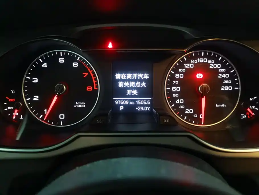 Audi A4L — миниатюра 14