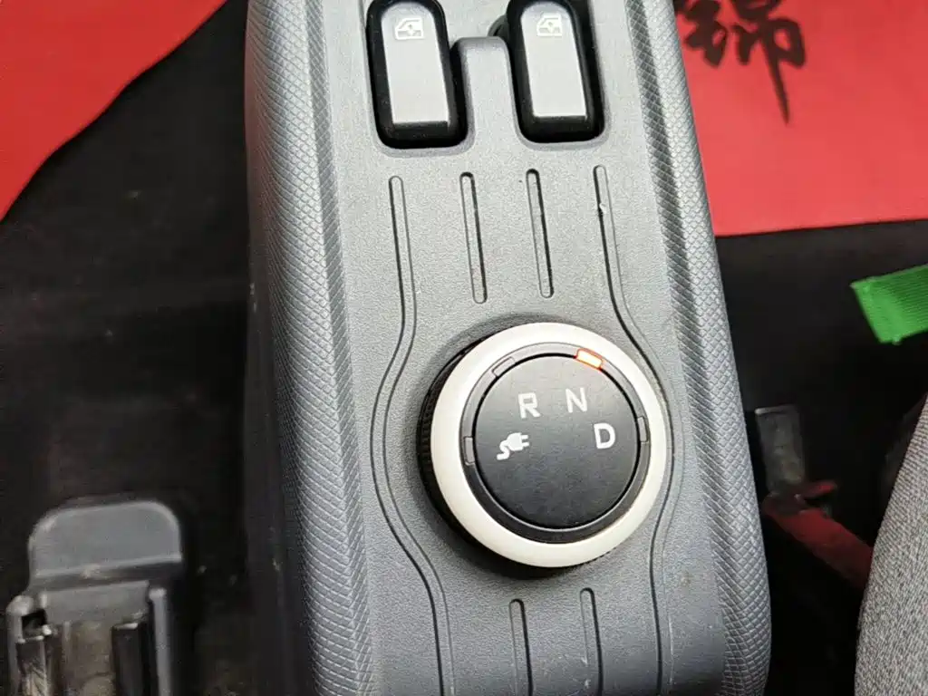 Wuling MINIEV — миниатюра 14