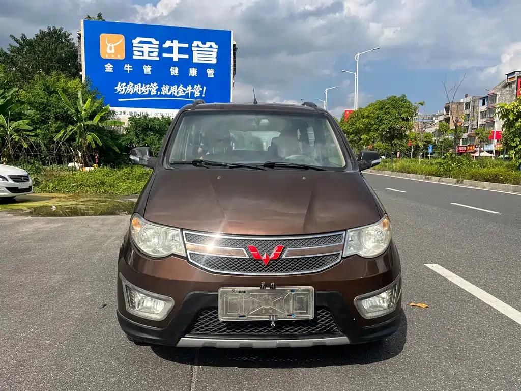 Wuling Hongguang — миниатюра 2