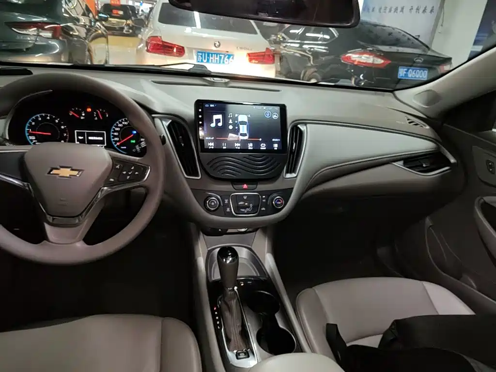 Chevrolet Malibu XL — миниатюра 13