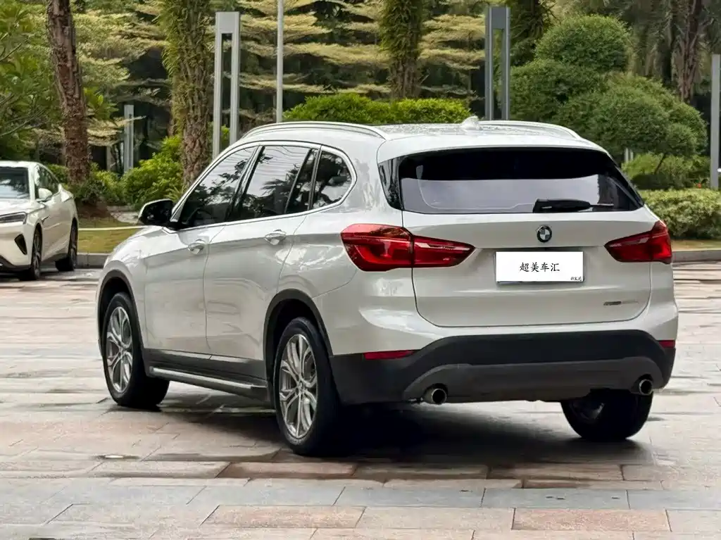 BMW X1 — миниатюра 5
