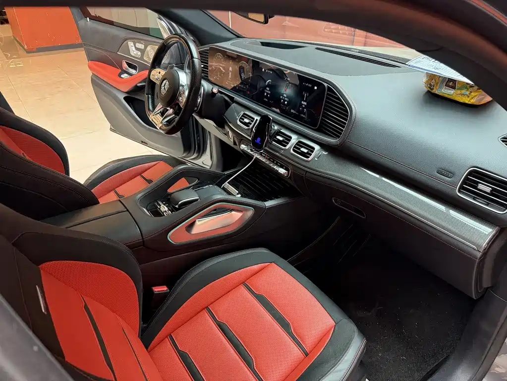 Mercedes-Benz GLE Coupe AMG — миниатюра 7