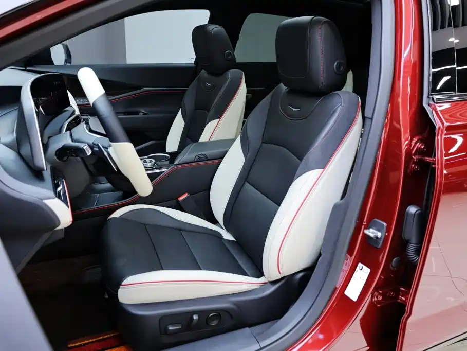 Cadillac GT4 — миниатюра 27