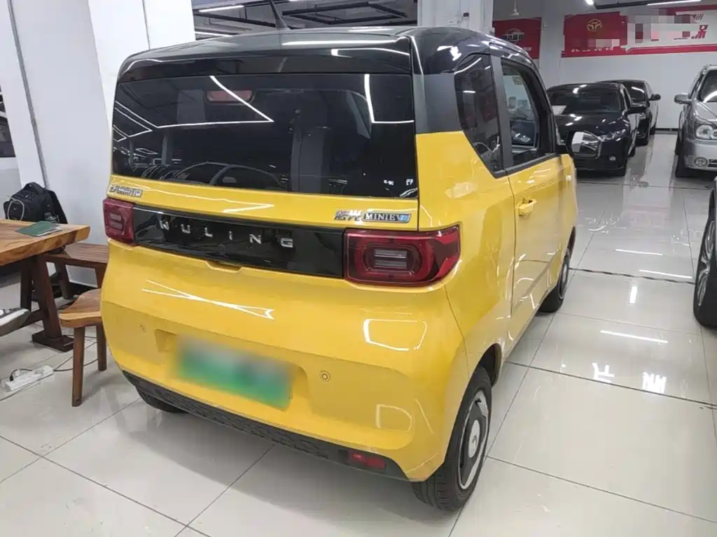 Wuling MINIEV — миниатюра 7