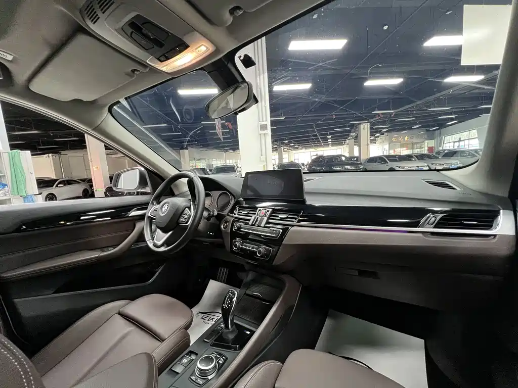 BMW X1 — миниатюра 19