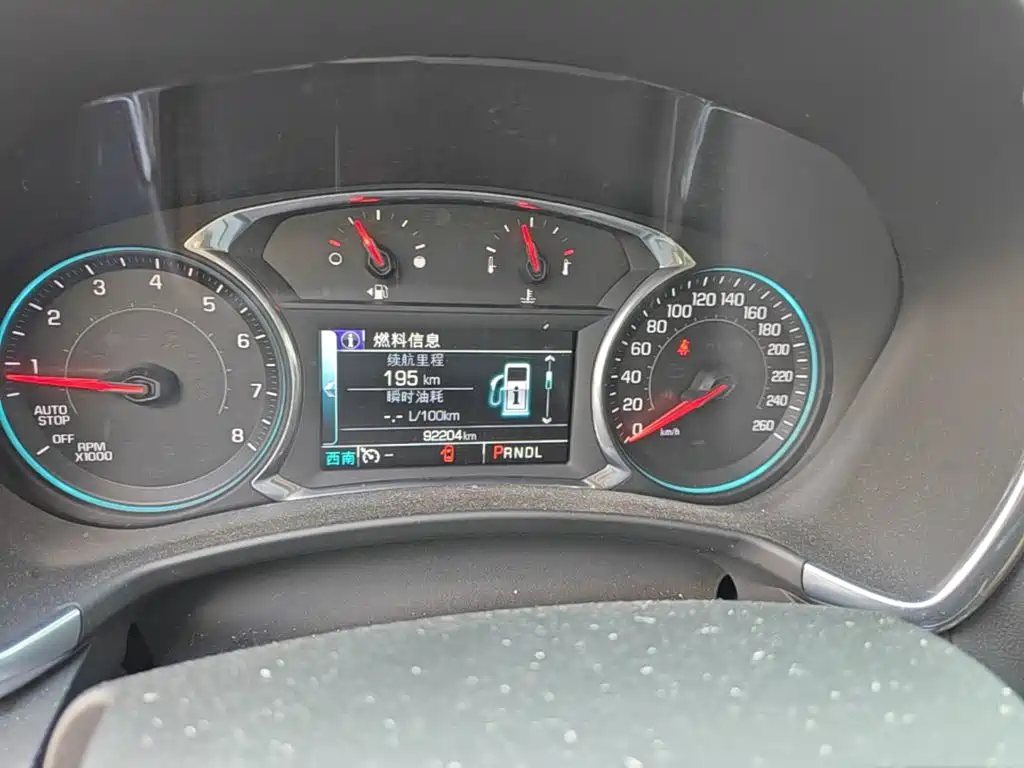 Chevrolet Equinox — миниатюра 16