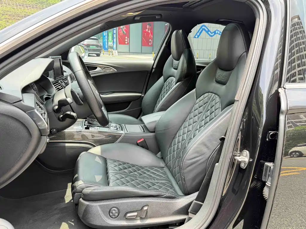Audi S6 2013 S6 4.0TFSI