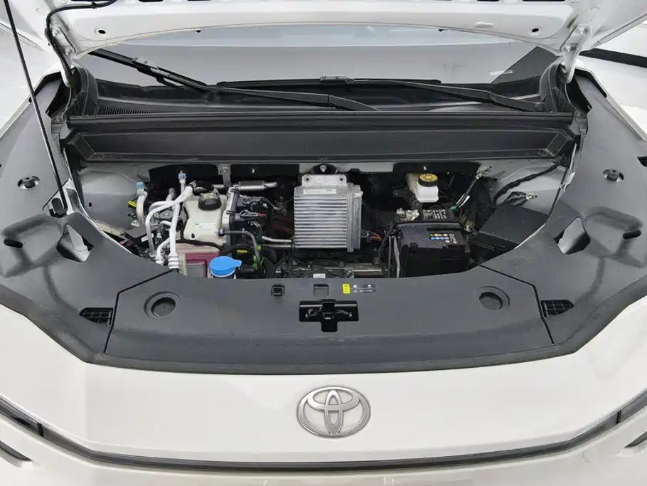 Toyota bZ3X — миниатюра 10