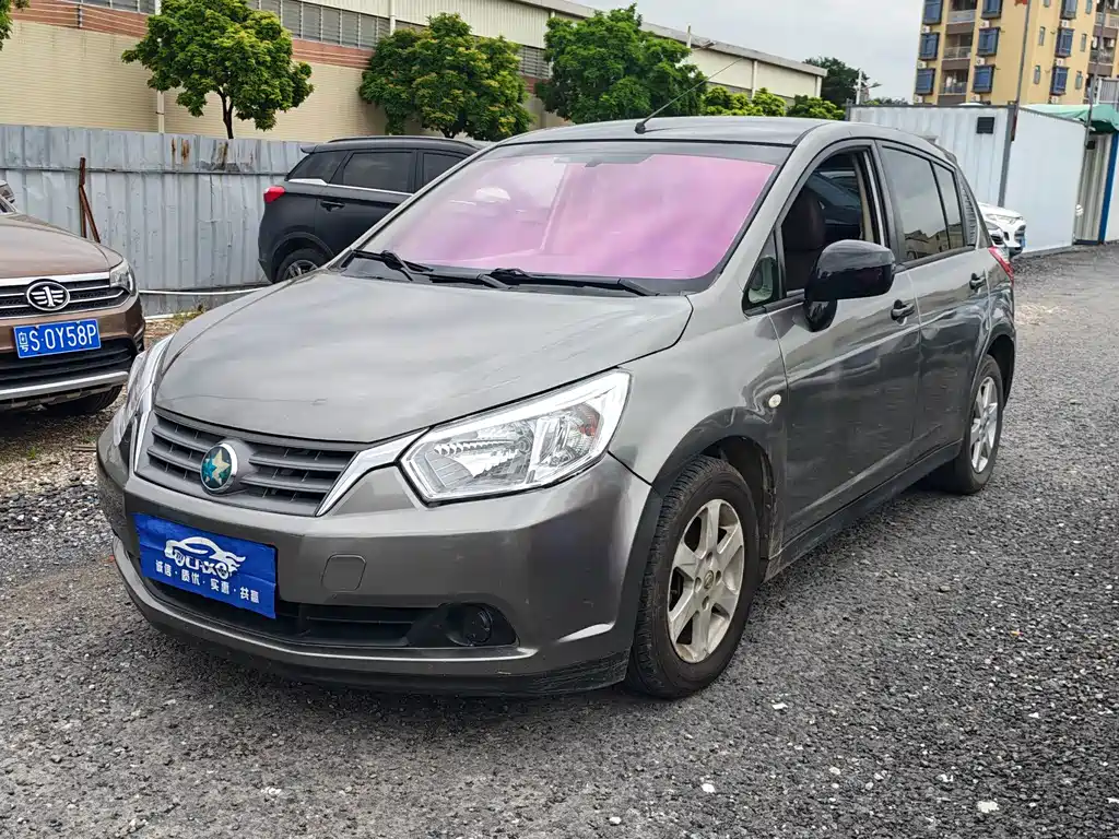Venucia R50 — миниатюра 3
