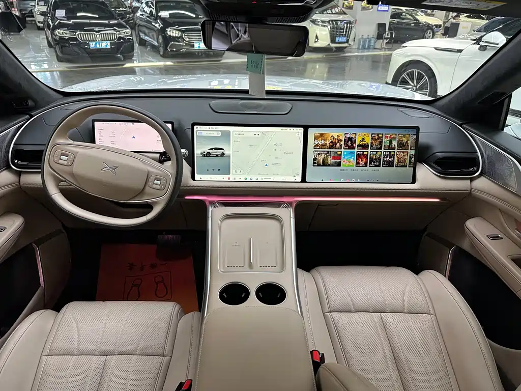 XPeng G9 — миниатюра 10