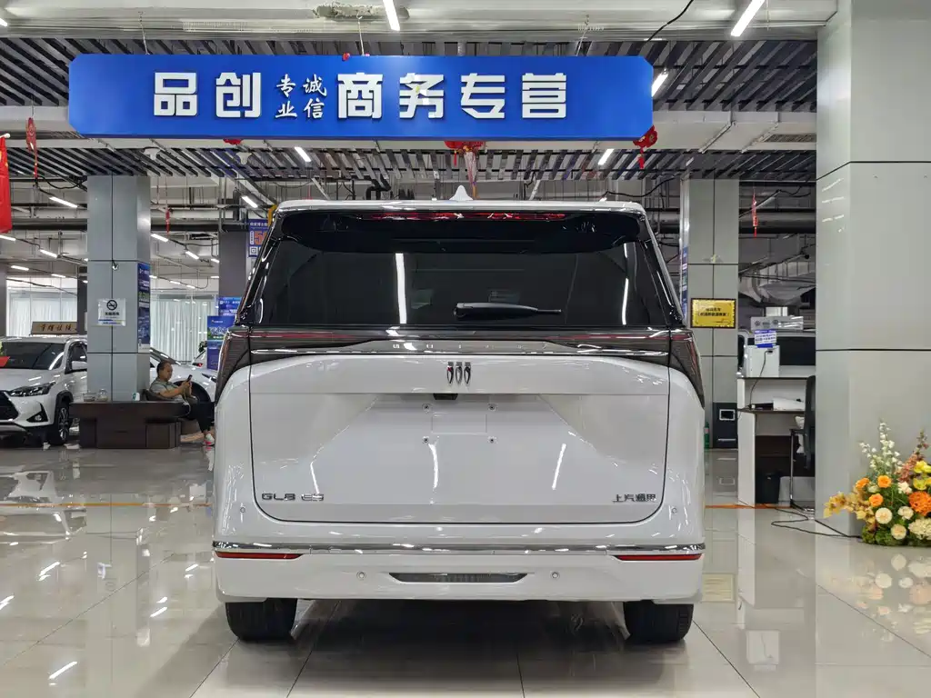 Buick GL8 2025 Premium