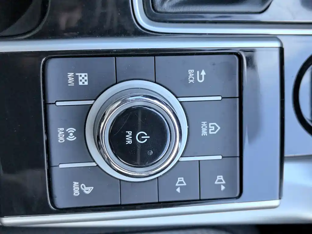 Mitsubishi Eclipse Cross — миниатюра 18