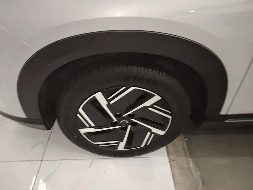 Wuling Xingguang S — миниатюра 23