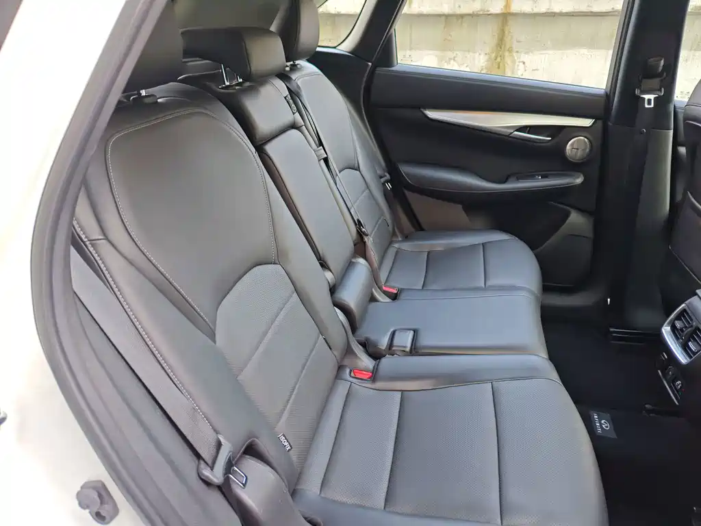 Infiniti QX50 — миниатюра 9