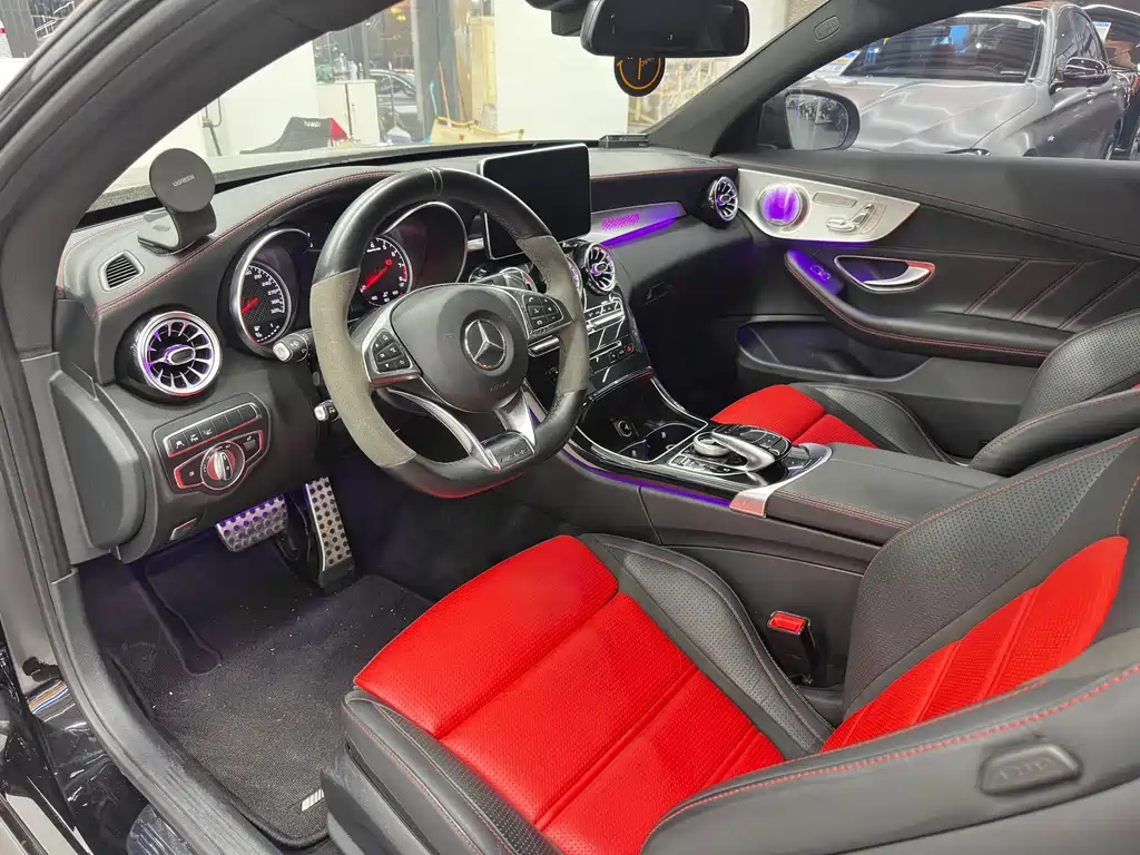 Mercedes-Benz C-Class AMG AMG C 63 Coupe, фото 4
