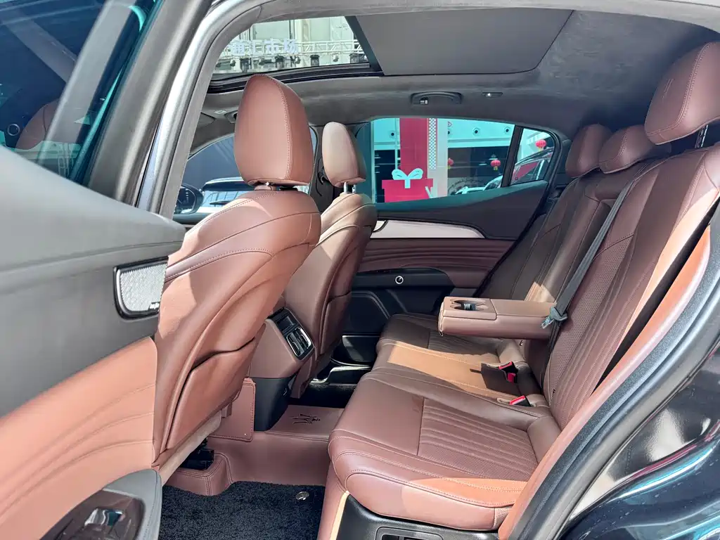 Maserati Grecale — миниатюра 10