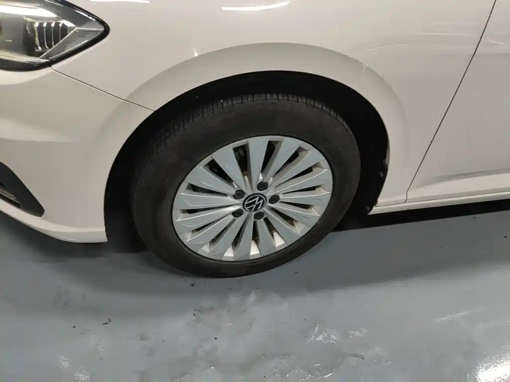 Volkswagen Lavida — миниатюра 23