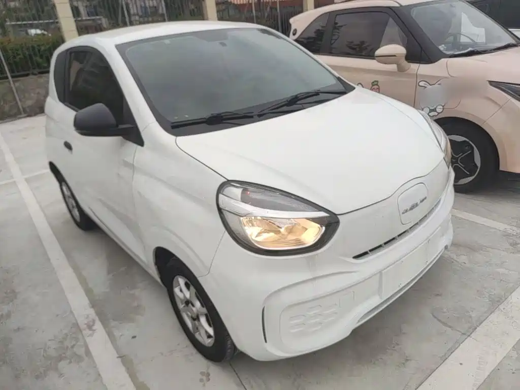 Roewe Clever — миниатюра 4