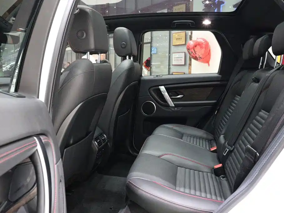 Land Rover Discovery Sport — миниатюра 7