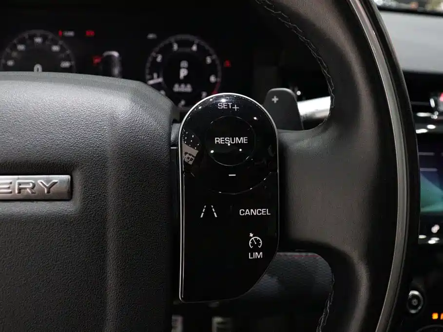 Land Rover Discovery Sport — миниатюра 15
