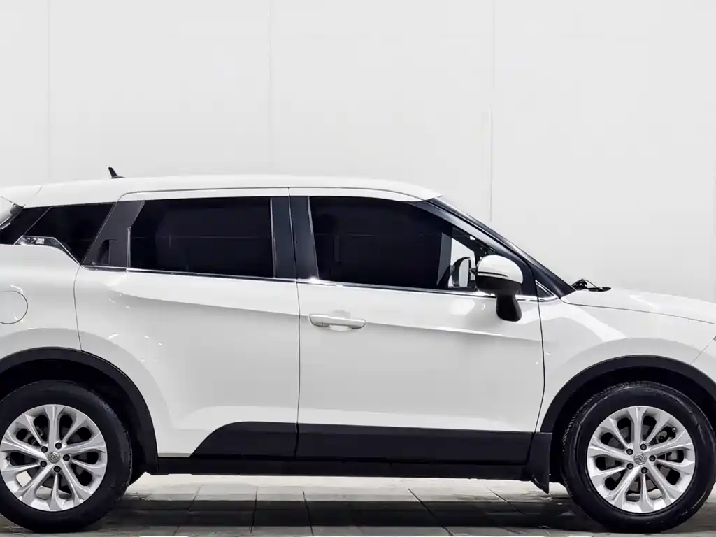 Brilliance V3 2016 1.5L AT