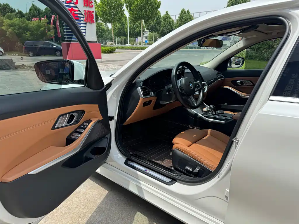 BMW 3 Series — миниатюра 8