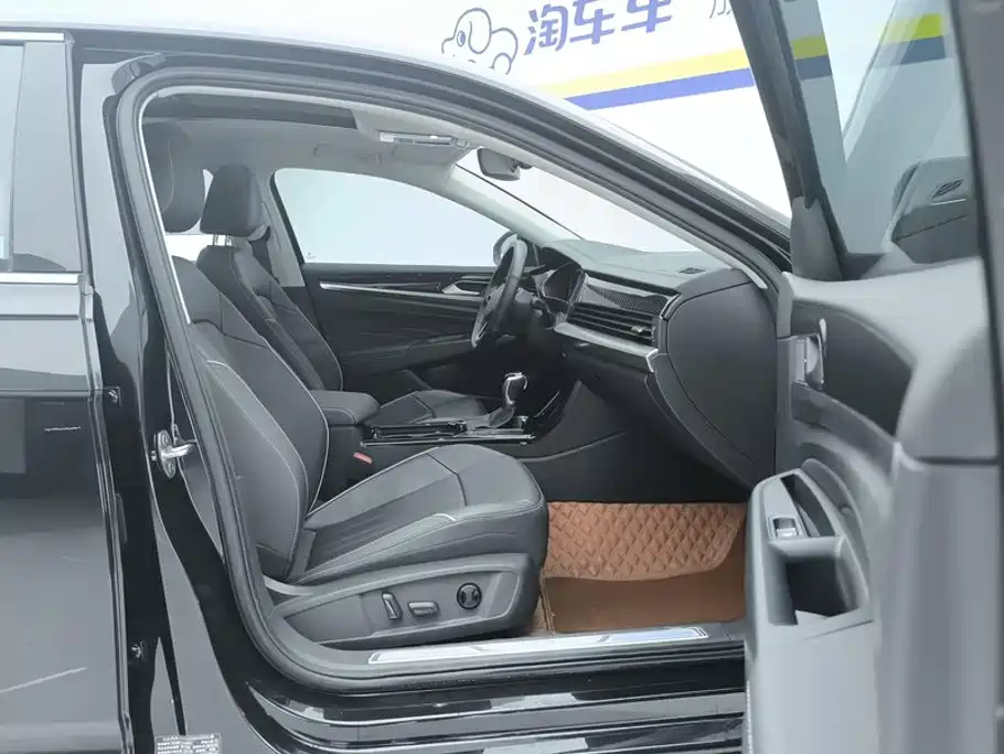 Volkswagen 帕萨特插电混动 — миниатюра 8