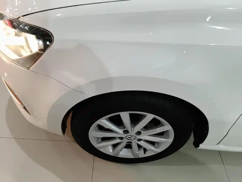 Volkswagen Polo — миниатюра 23